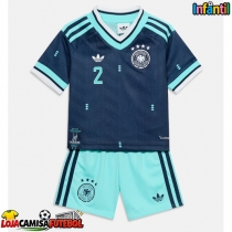Camisa de Futebol Alemanha Antonio Rudiger #2 Equipamento Secundário Infantil Mundo 2026 Manga Curta (+ Calças curtas)